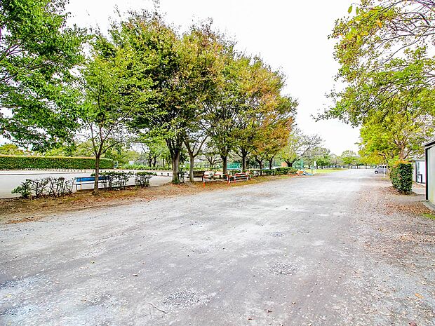 公園 1700m 大間木公園1700m23分