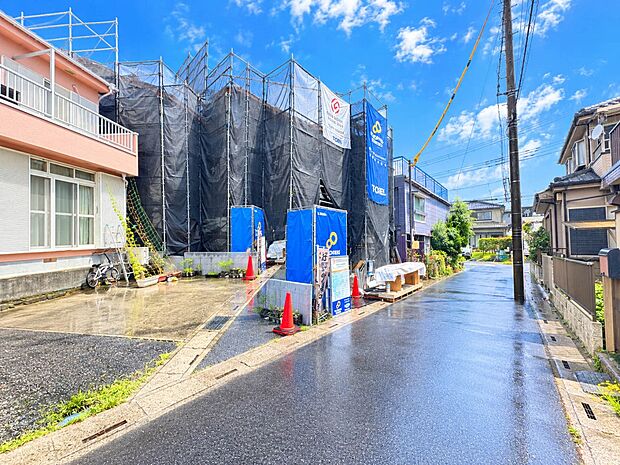 【外観】家族の温かさと陽光の暖かさ、楽しい毎日と明るい未来を予感させる「空間が織り成すひとつ先の住み心地」を演出します。