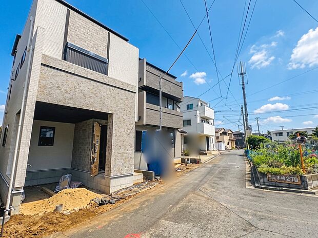 【外観】陽当りや通風性など各所に施された工夫で住みやすさを実現。部屋の大きさや周辺環境・街並など、資料には掲載していない情報が現地にはたくさんございます。是非ご確認下さい。