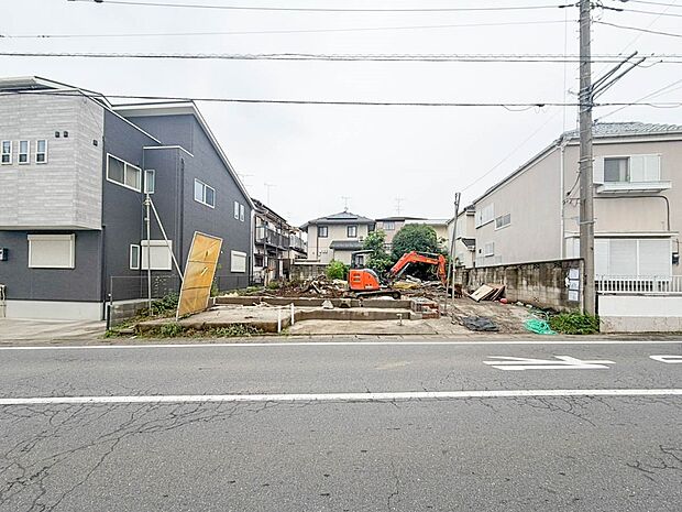 【現地】建築条件無し売地、全2区画の分譲です。お好きなハウスメーカーでどうぞ。