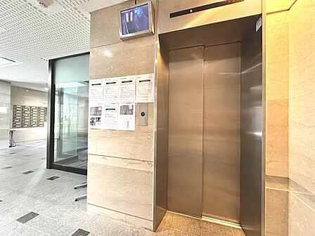 【エレベーター】朝の混雑時にスムーズにエレベーターに乗れるかどうかは、貴重な時間を左右する大事なポイント。現地見学時にはぜひチェックしてみてください。