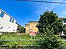 外観：【現地】陽当りや通風性など各所に施された工夫で住みやすさを実現。部屋の大きさや周辺環境・街並など、資料には掲載していない情報が現地にはたくさんございます。是非ご確認下さい。