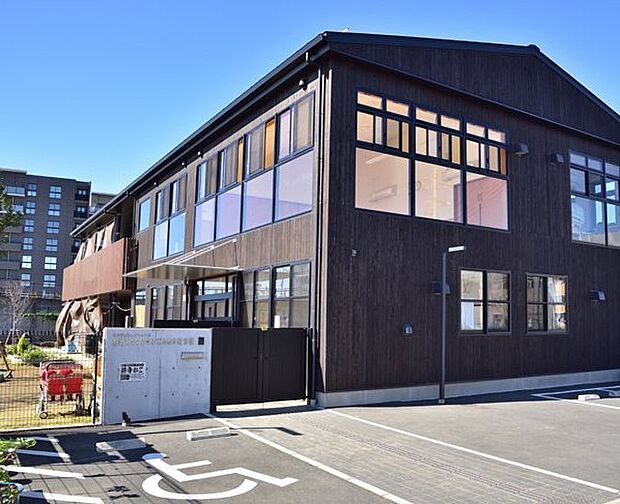 幼稚園・保育園 1100m 越谷どろんこ保育園