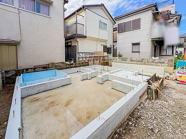 【外観】陽当りや通風性など各所に施された工夫で住みやすさを実現。部屋の大きさや周辺環境・街並など、資料には掲載していない情報が現地にはたくさんございます。是非ご確認下さい。