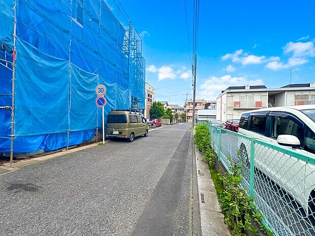 【外観】こちらの物件が少しでも気になるようでしたら、お気軽にお問合せください。人生でいちばん大きなお買い物ですので、ゆっくりご見学ください。ネット上の画像と実際の見学では、リアル感がまるで違…