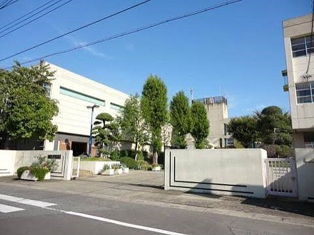 中学校 850m さいたま市立土屋中学校