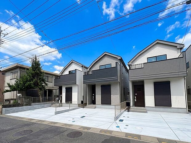 【外観】家は一生のお買物。自分ならではの家族ならではの、家にしたい。書斎を設ける。子どものプレイングルームを設ける。趣味のオーディオルームを設置する。夢を追うオンリーワンの家です。