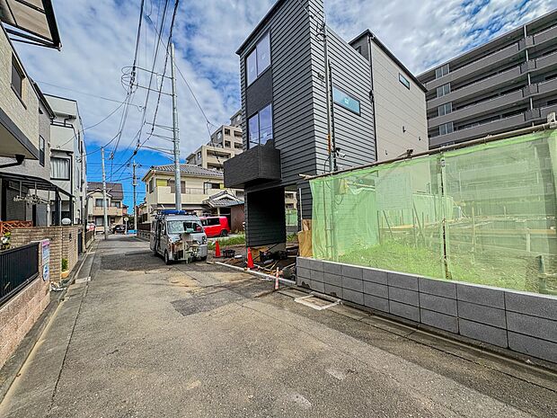 【前面道路】家の良し悪しだけでなく周辺環境も重要なポイント。