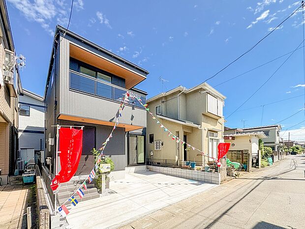 【前面道路】車の通行が少ないので、静かな住環境を維持することができます。