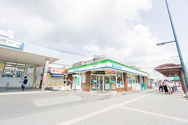 コンビニ 1000m ファミリーマートせんげん台駅前店