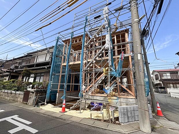 【外観】陽当りや通風性など各所に施された工夫で住みやすさを実現。部屋の大きさや周辺環境・街並など、資料には掲載していない情報が現地にはたくさんございます。是非ご確認下さい。