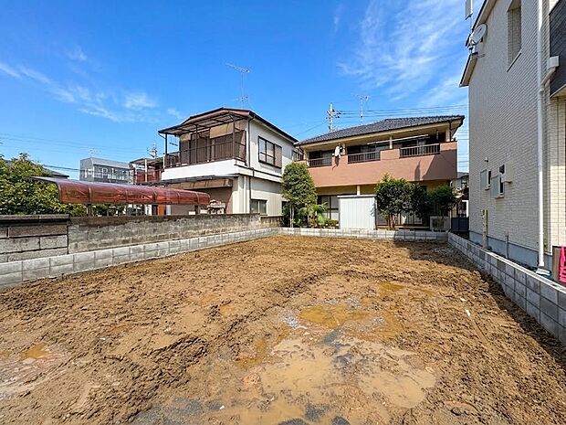【現地土地写真】周辺環境・街並など、資料には掲載していない情報が現地にはたくさんございます。是非現地をご確認下さい。