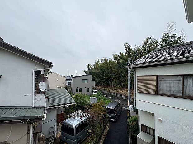 【眺望】眺望や窓からの景色が良いと、家で過ごす時間も快適です。