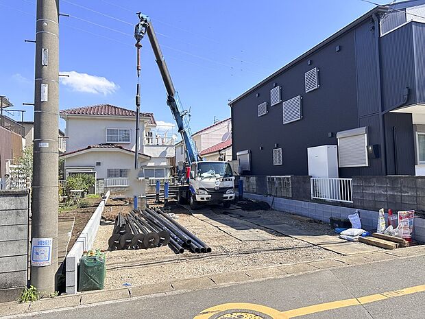 【外観】家族の温かさと陽光の暖かさ、楽しい毎日と明るい未来を予感させる「空間が織り成すひとつ先の住み心地」を演出します。