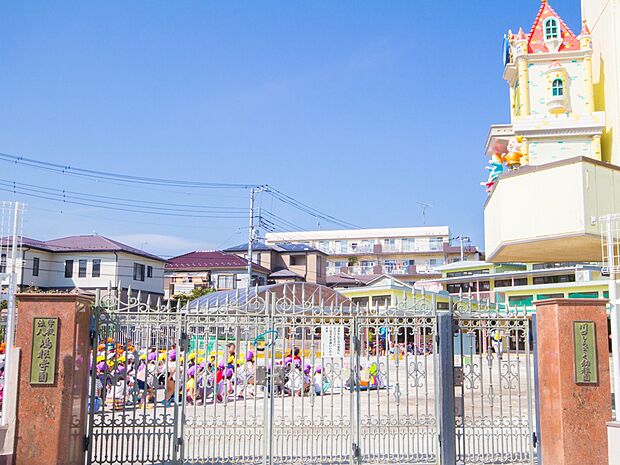 幼稚園・保育園 92m 川口しらぎく幼稚園(保育目標は「あかるく・なかよく・げんきよく」。あかるく素直で、みんなとなかよくして、元気にハキハキと。幼稚園でも、お家でも、お外でも、そう生活でき…