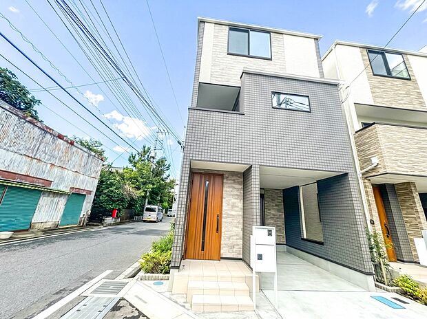【外観】家の良し悪しだけでなく周辺環境も重要なポイント。