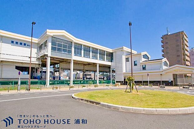 駅 640m 東岩槻駅(昭和44年開業の東武アーバンパークラインの地上駅。北口は商業施設、南口は住宅地になっています。各駅列車が停車し、北口、南口、ホーム間をつなぐ設備としてエレベーター、エ…