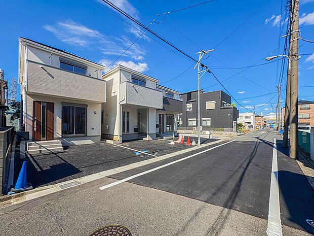 【前面道路】車の通行が少ないので、静かな住環境を維持することができます。