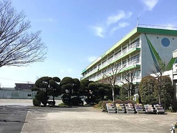 小学校 562m 戸田市立笹目東小学校