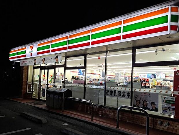 コンビニ 500m セブン-イレブン 川口芝小谷場店(セブン-イレブン 川口芝小谷場店まで徒歩約7分)