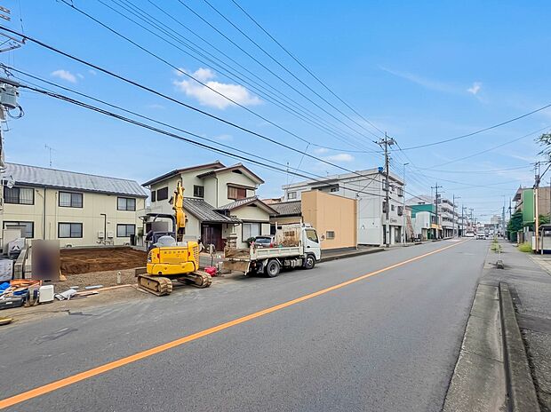 【外観】家族の温かさと陽光の暖かさ、楽しい毎日と明るい未来を予感させる「空間が織り成すひとつ先の住み心地」を演出します。