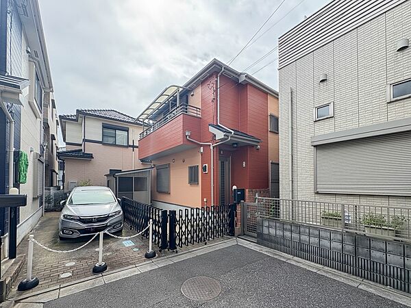 【外観】京浜東北線『与野』駅徒歩9分の好立地に佇む、2階建てリフォーム中古戸建。