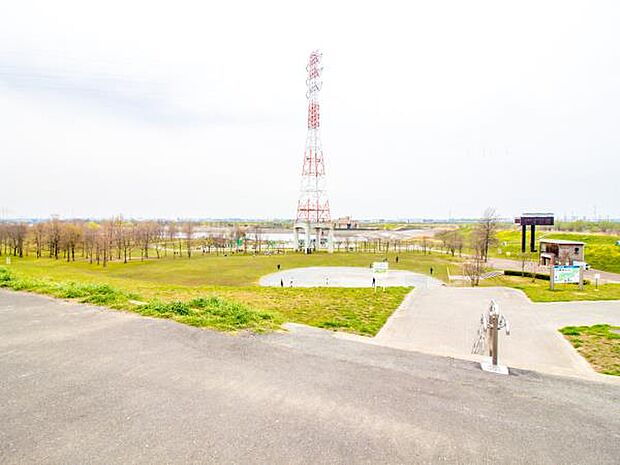 公園 1000m 荒川彩湖公園(浦和エリアに広がる「荒川彩湖公園」は、爽やかな湖のそばで多種多様なアウトドアメニティを楽しめます。広さ約15ヘクタールのフィールドです。1999年のオープン以…