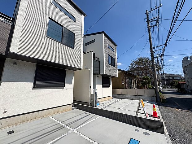 C号棟【前面道路4ｍ】車の通行が少ないので、静かな住環境を維持することができます。
