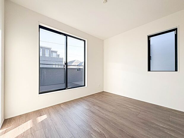 【洋室6.12帖】充実した生活は伸びやかな居室空間から始まります。快適に・伸びやかに。心の潤いを求める方々へ。