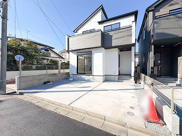 【ひとつ先の住み心地】家族の温かさと陽光の暖かさ、楽しい毎日と明るい未来を予感させる「空間が織り成すひとつ先の住み心地」を演出します。