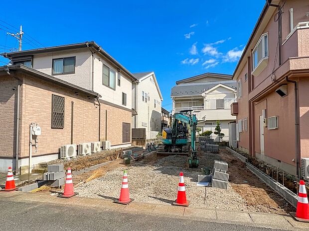 【外観】家は一生のお買物。自分ならではの家族ならではの、家にしたい。書斎を設ける。子どものプレイングルームを設ける。趣味のオーディオルームを設置する。夢を追うオンリーワンの家です。
