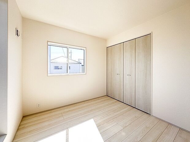 【洋室】充実した生活は伸びやかな居室空間から始まります。快適に・伸びやかに。心の潤いを求める方々へ。