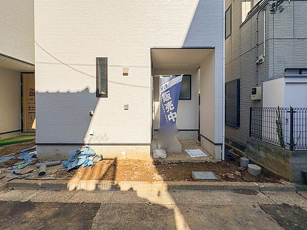 【B号棟駐輪場】／自転車、バイクなども置き場に困りません。