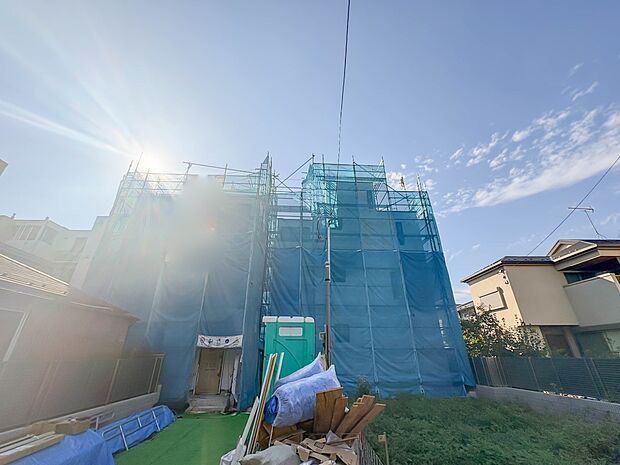 1号棟【外観】こちらの物件に少しでもご興味がありましたら、お気軽にお電話下さい。ネット上で「見えない物」「わからない事」でも、実際にご見学いただくことで、手に取るようにおわかりいただけるはず…