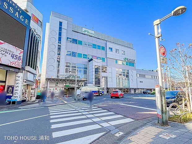 駅 1360m 京浜東北・根岸線「西川口」駅(京浜東北・根岸線「西川口」駅徒歩17分。東口側に駅ビルbeans西川口が併設されており、駅前には東武ストア、イオンモールなどがあります。都心にで…