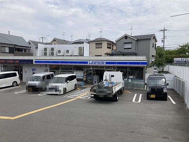 ローソンはびきの店 徒歩9分。 650m