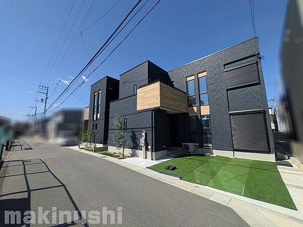 外観：327001688520