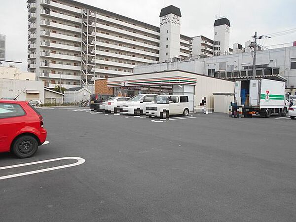 セブンイレブン河内長野南花台店 徒歩19分。 1460m