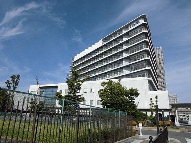 医療法人春秋会城山病院 徒歩20分。 1590m