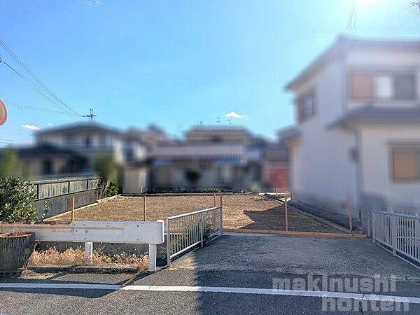 ご自身で現地を確認したいという方は、場所をお伝えさせていただきます。お問い合わせは【本店営業部】までお気軽どうぞ＾＾
