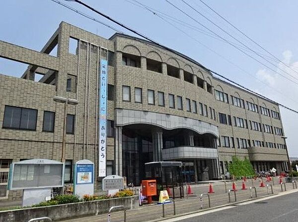 堺市東区役所 徒歩14分。 1110m
