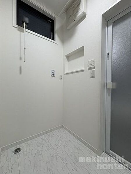 洗濯機置場