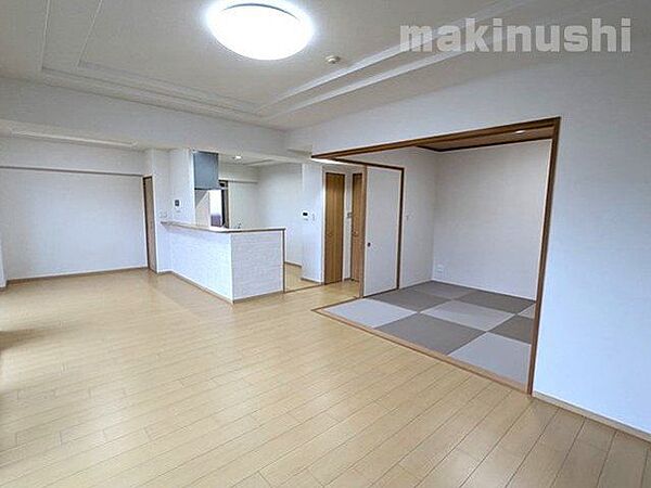 リビング/ダイニング