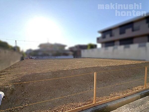 現況更地のため、1日を通して陽当たりや風通しの様子が確認できるので安心です♪ぜひ現地でご体感くださいませ＾＾