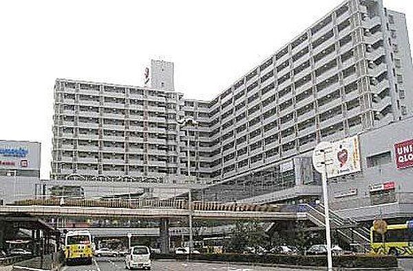 河内松原駅(近鉄 南大阪線) 徒歩5分。 400m