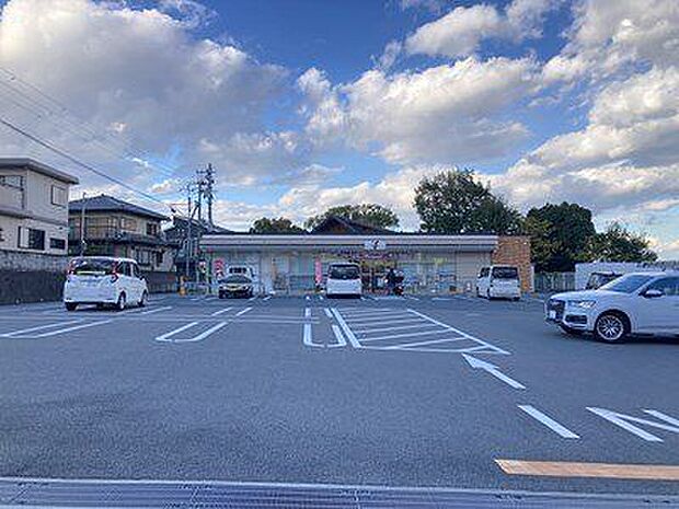 セブンイレブンはびきの1丁目店 徒歩2分。 120m