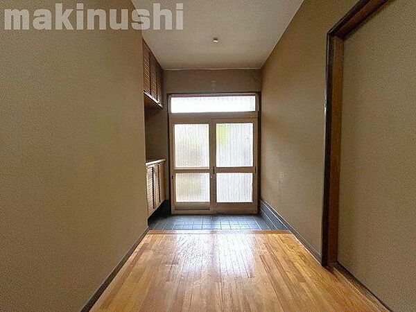 まずは資料だけ欲しいという方も大歓迎♪ぜひお気軽にお問い合わせくださいませ！