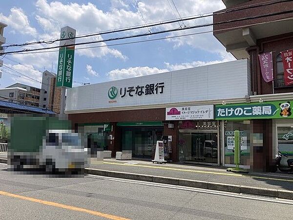 りそな銀行柏原支店国分出張所 徒歩21分。 1620m