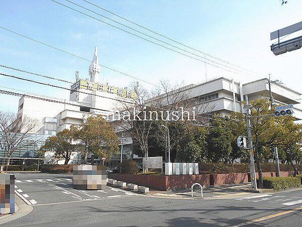 社会福祉法人恩賜財団大阪府済生会富田林病院 徒歩12分。 890m