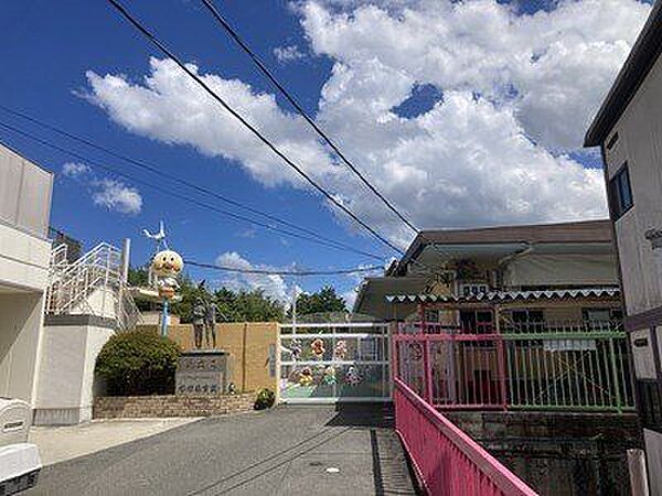 誉田保育園 徒歩7分。 490m